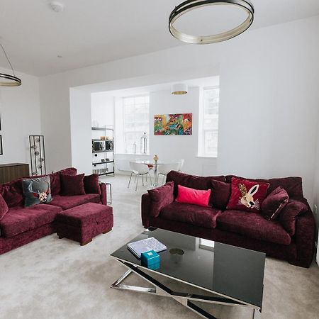 Bobbin Row - Grade 2 Listed Property With A Beautiful Design With Access To Leeds リーズ エクステリア 写真